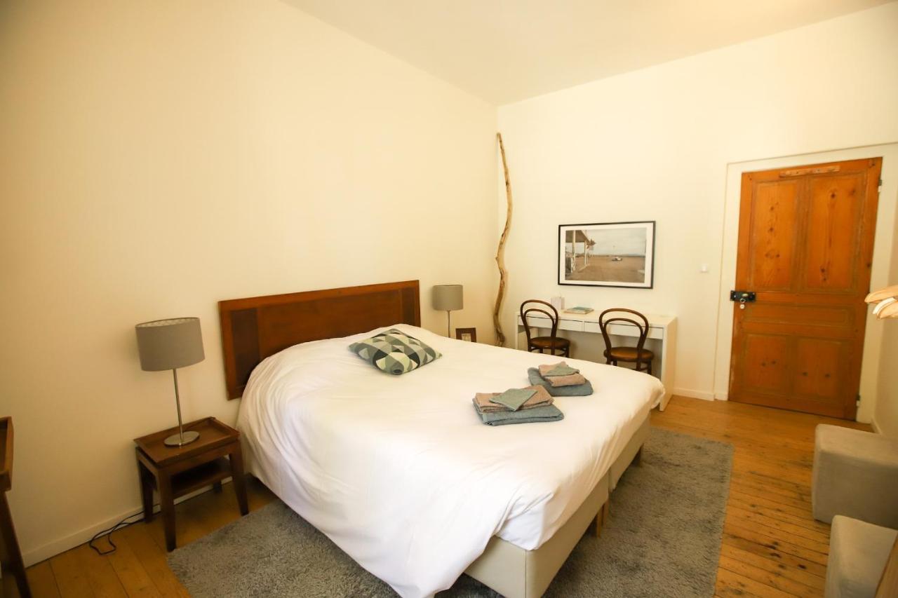 Hotel La Basse Cour à Tanlay Extérieur photo