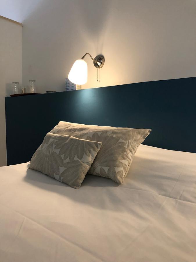 Hotel La Basse Cour à Tanlay Extérieur photo